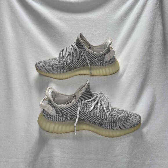 Yeezy Boost 350 V2 “Static Non-Reflective” – Men’s Size 11 (2018) - Picture 2 of 8